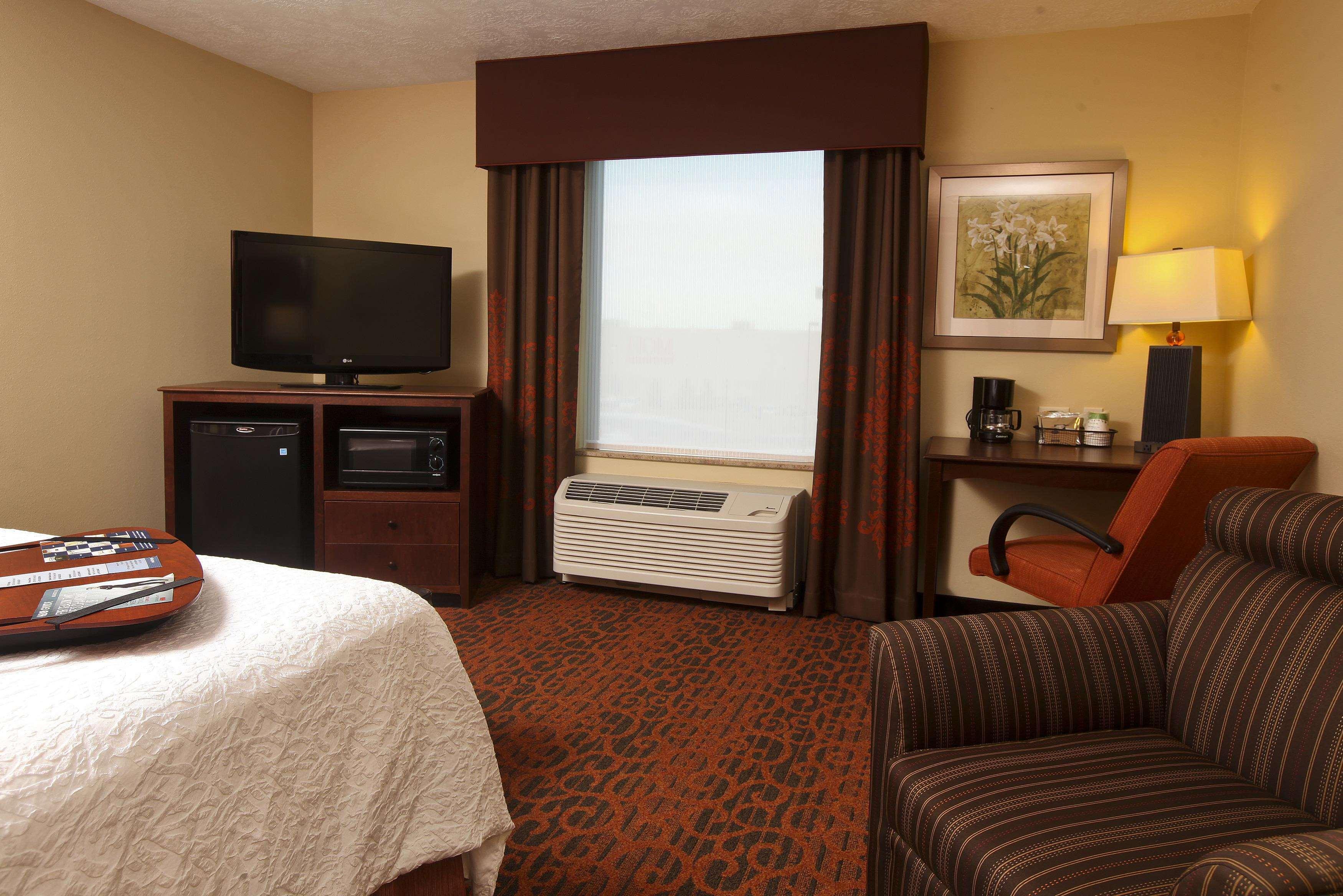 Hampton Inn & Suites Fargo Medical Center Eksteriør billede
