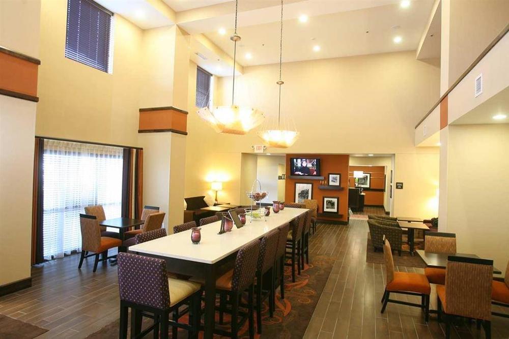 Hampton Inn & Suites Fargo Medical Center Restaurant billede