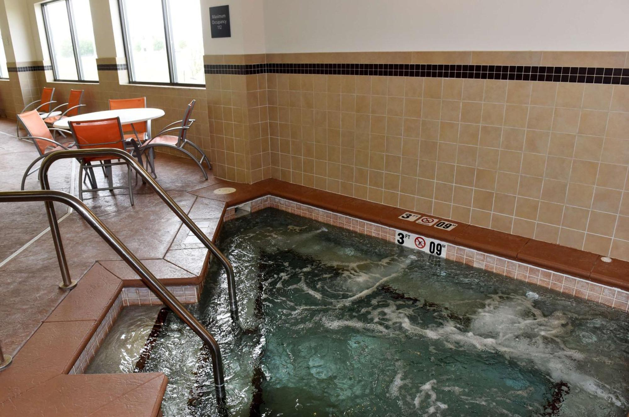 Hampton Inn & Suites Fargo Medical Center Eksteriør billede
